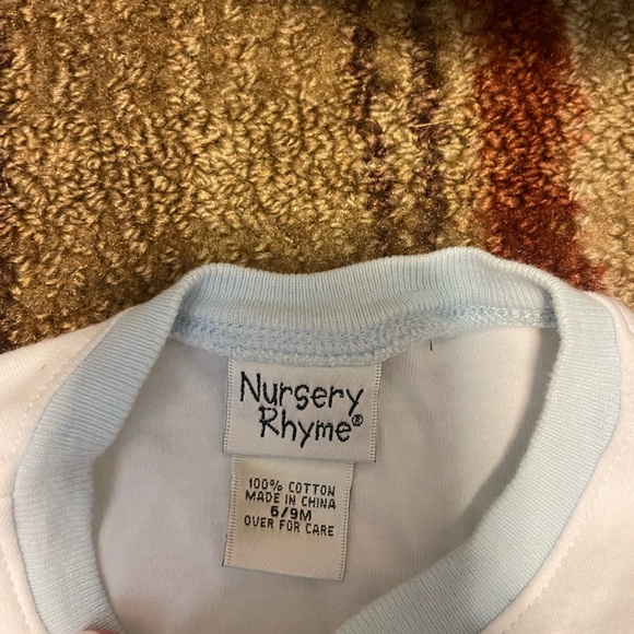 Nursery rhyme onesie - Picture 4 of 4